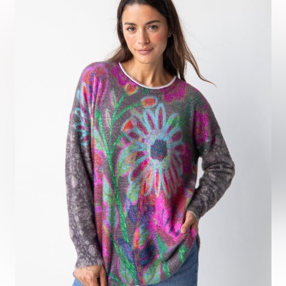 NATURAL LIFE Sweaters - Natural Life Cashmere Like Pullover Floral Sweater